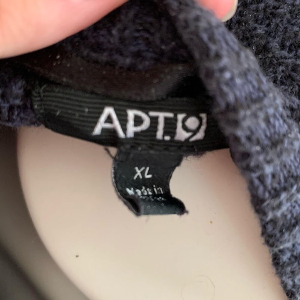 🐾Apt 9🐱 - Picture 2 of 2